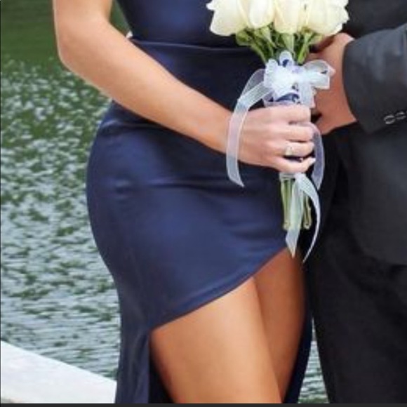 Sherri Hill Prom Dress - Picture 3 of 10